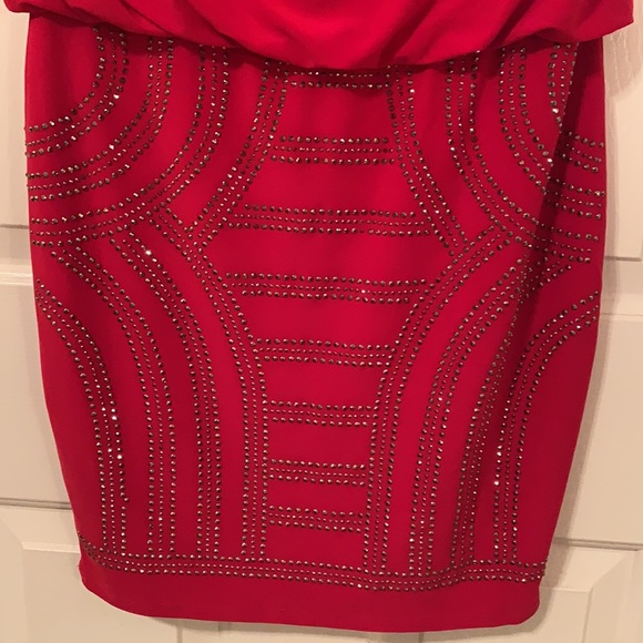 Cache Red Beaded Dress. - Picture 2 of 4